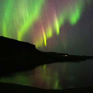 偷玩朋友丰满人妻好紧的亲身经历
