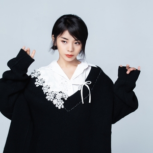 偷玩朋友丰满人妻好紧的亲身经历
