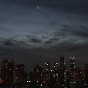 偷玩朋友丰满人妻好紧的亲身经历
